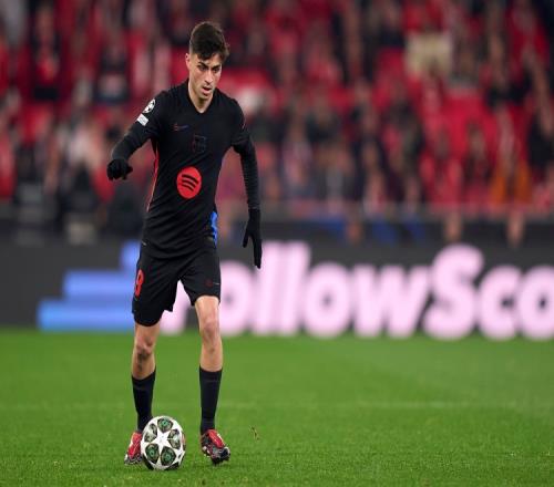 场均数据接近20+10！克莱布-威尔逊凭借前半赛季表现冲击选秀前三