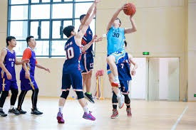 NBA积分榜实时变化 东西部竞争格局持续升级